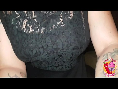 ❤️ سلٹی سوتیلی بہن اسے ایک بلو جاب اور ہسپانوی دیتی ہے۔ ہم پر ur.kenhdammy.top ❌️